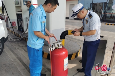 自貢自流井區:扎實開展消防檢查 筑牢安全防火墻